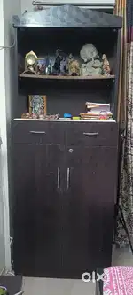 Brown Wordrob