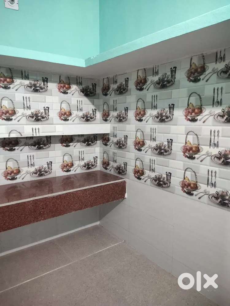 2bhk flat on road in rukunpura on rent