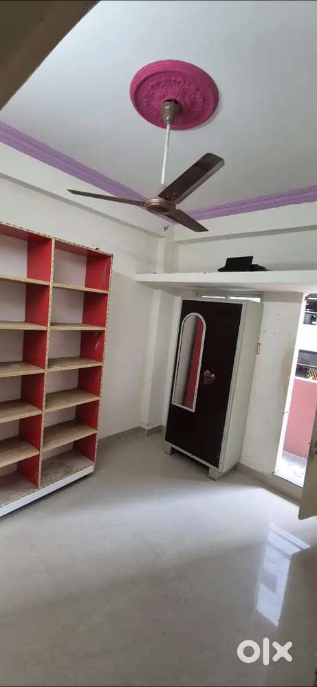 1BHK , 1st Floor Hitech City/ Kondapur Area