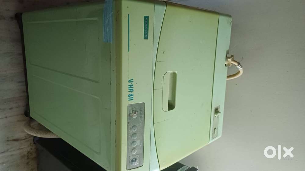 Fully automatic top loading washing machine working condition