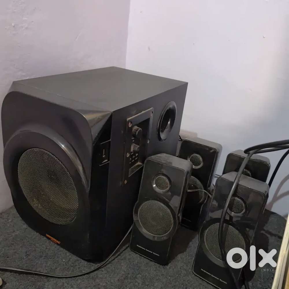 UNIVERSAL HT-4118