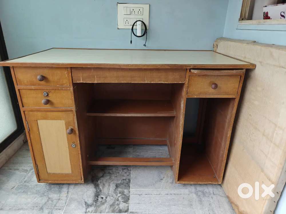 Solid Wooden Computer/Work Desk with Storage - Spacious & Durable