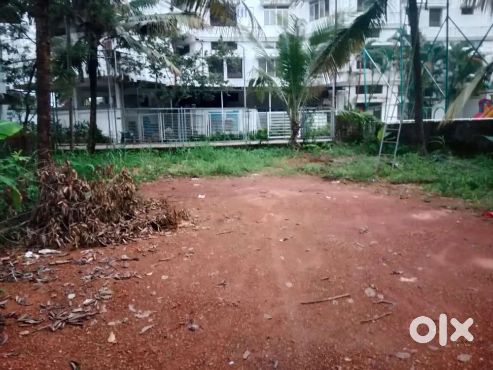 6 cent Kalamassery behind municipal office