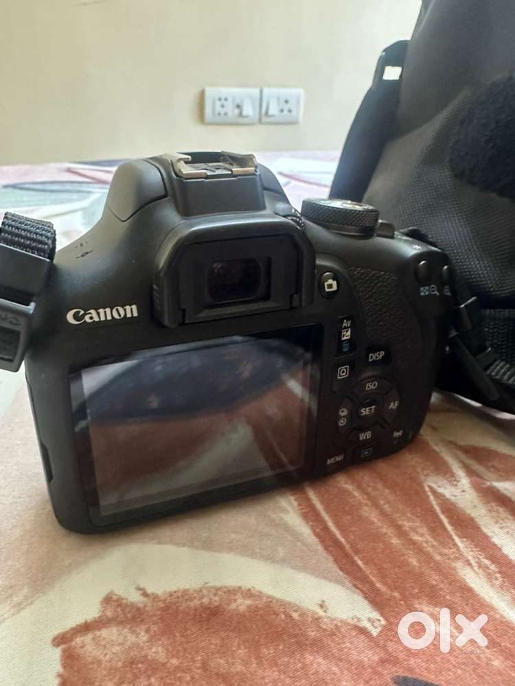 Canon Eos 1500d with 18-55 mm lens