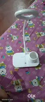 Table lamp with touch function