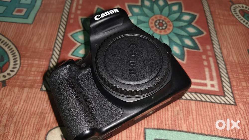 Canon EOS 1500d