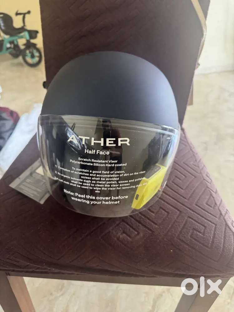 AtherEV scooter Halo Smart Helmet-brand New less than Half Price