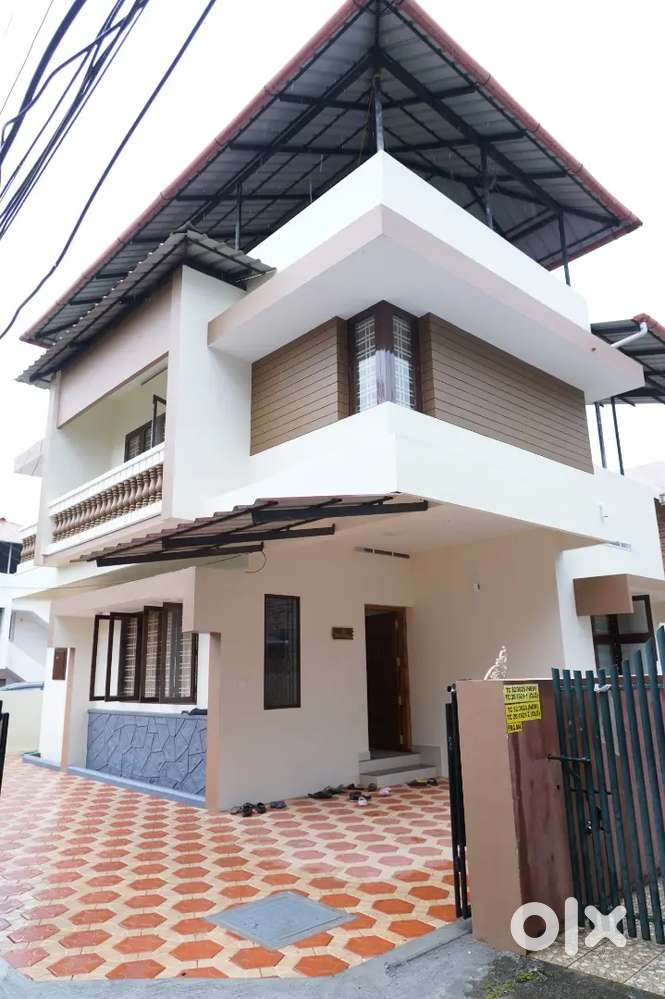 3 BHK independent house for rent near Secretariat,staue