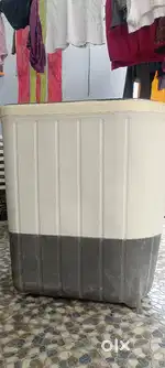 Whirlpool semi automatic washing machine