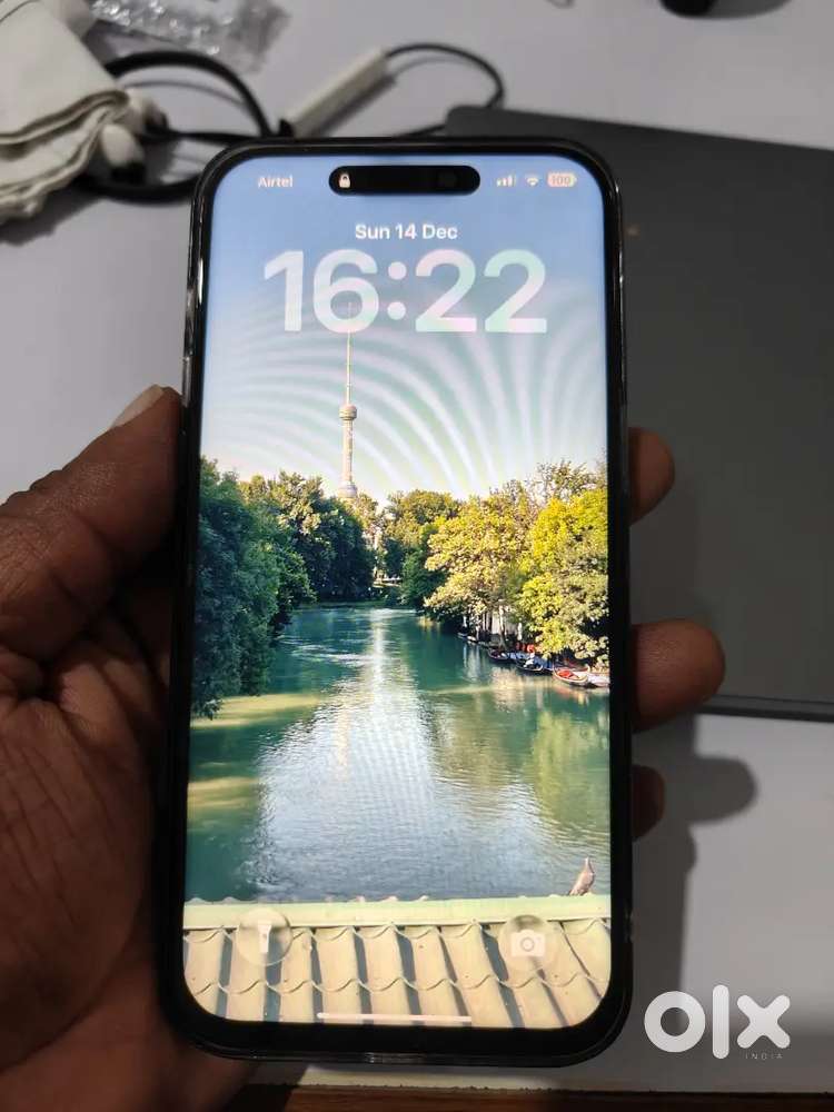 Excellent Condition iPhone 15 Pro Max 256 GB