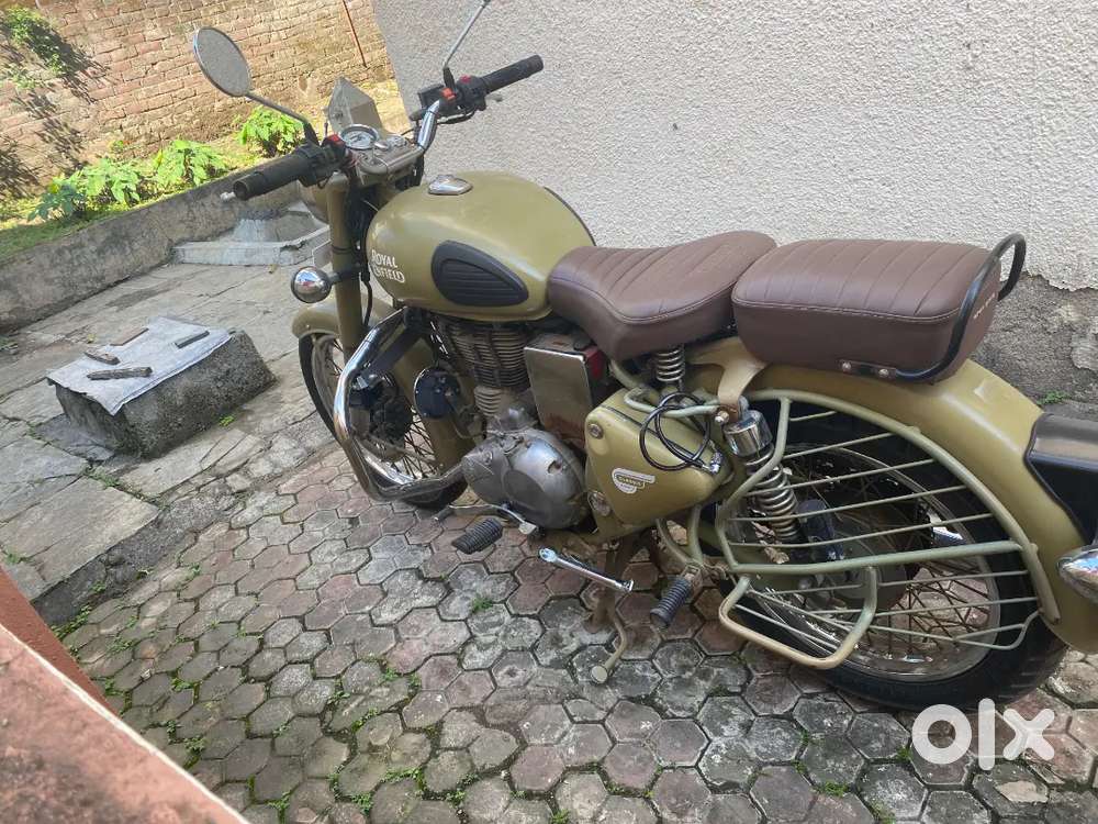 Royal Enfield 500 cc Desert storm