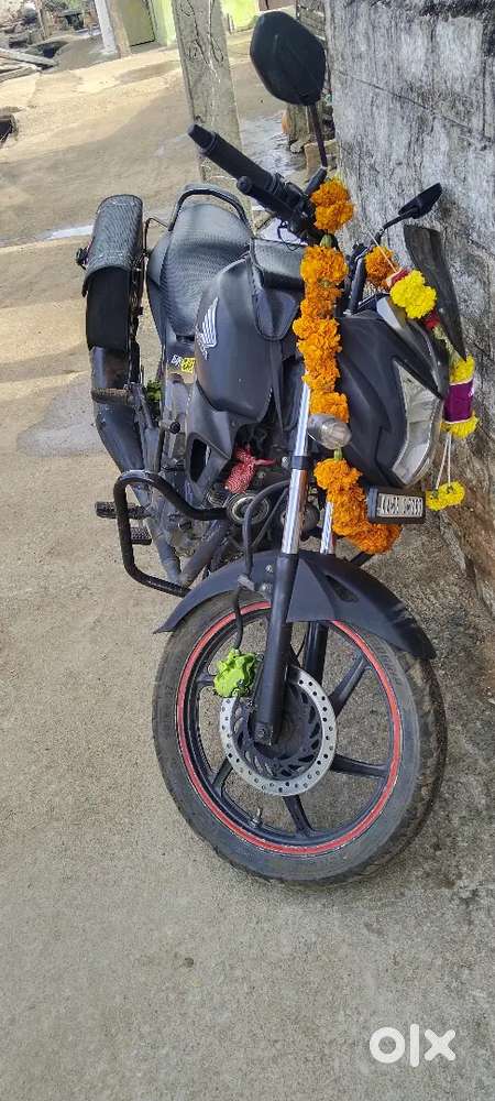 30000 rs 10 years old vehicle 3rd owner