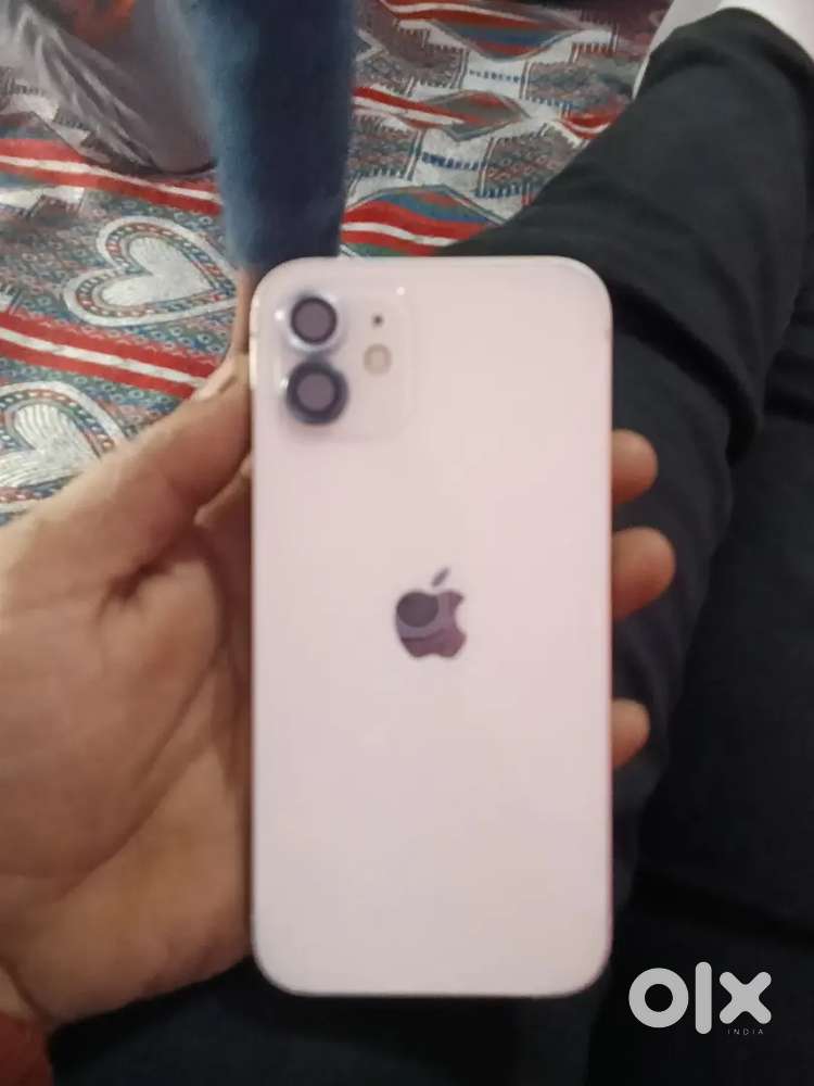 I phone 12 4/64 ok h bilkul colling spaker demig on karke baat hoti h