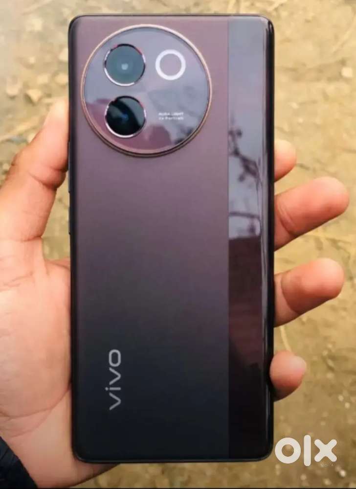 Vivo V30e 8+8 Ram 128 Storage seald mobile