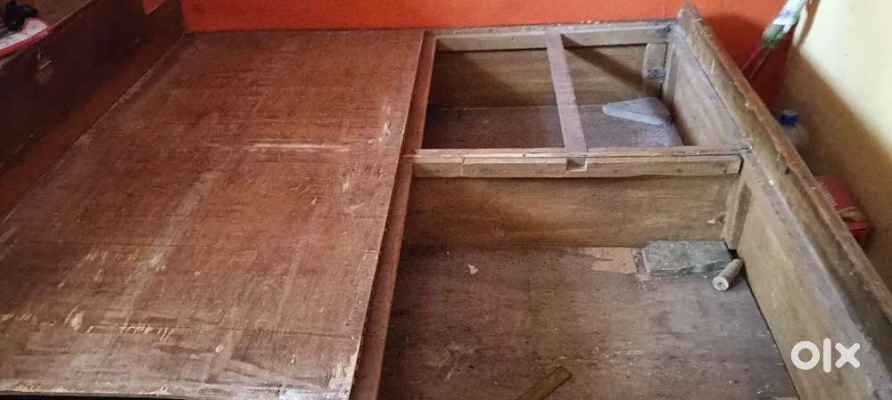 Double bed  wooden bed(sagon wooden)
