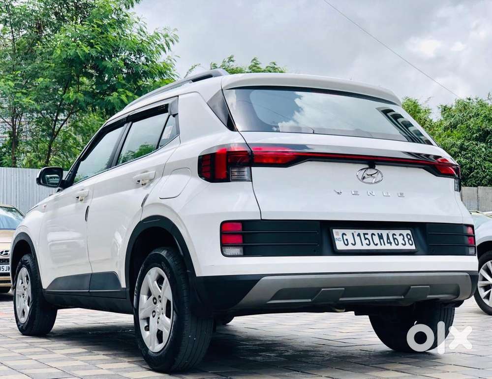 Hyundai Venue S MT 1.2 KAPPA, 2022, Petrol