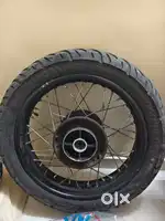350 signals wheels and tyres