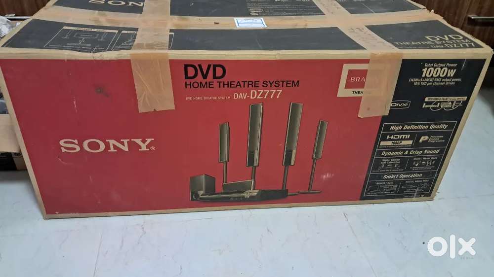 DVD HOME THEATRE SYSTEM - model DAV DZ777