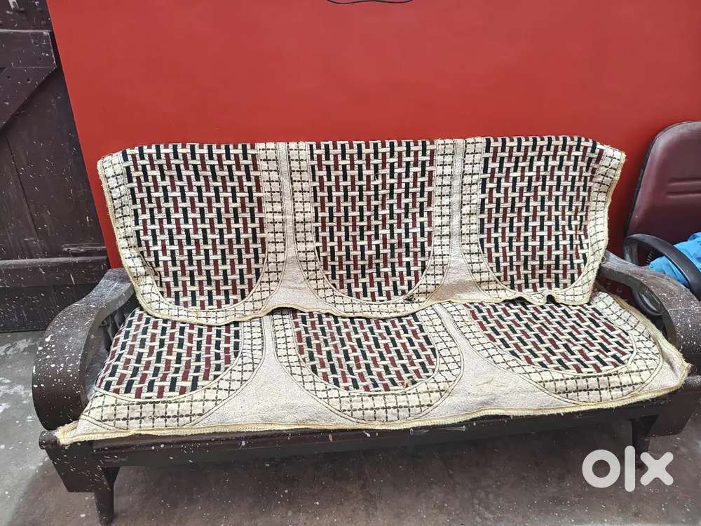 Sofa set of 5 seater