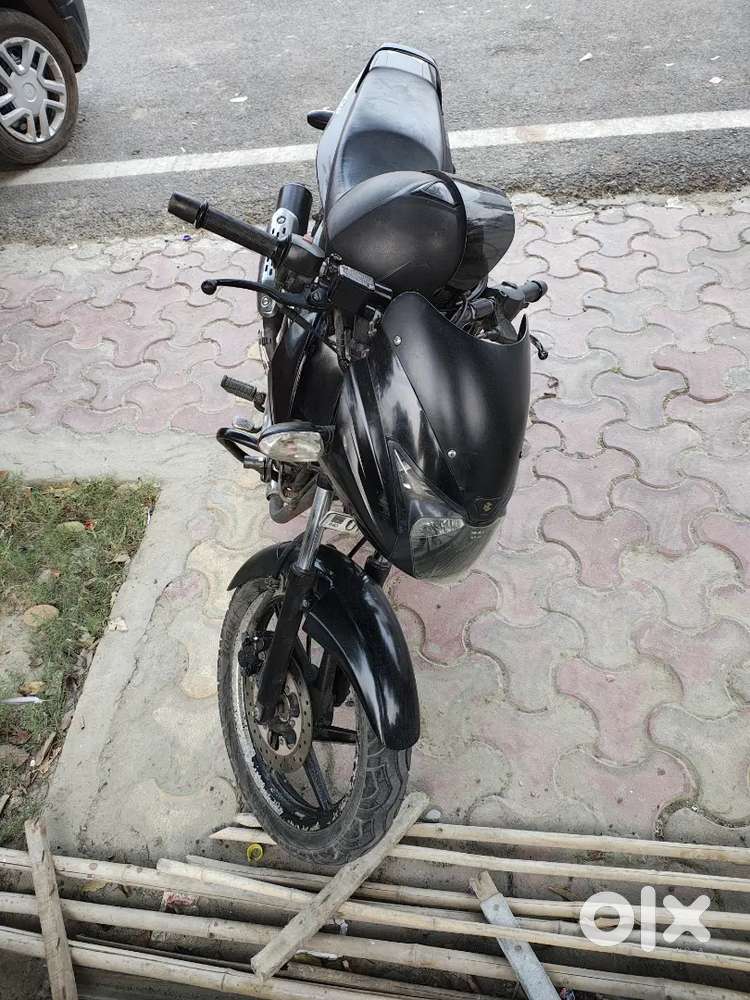 Sale bajaj pulsar 150 mint condition