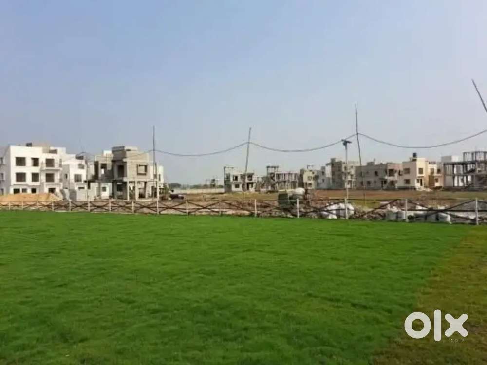 Residential plot Sale in gated society