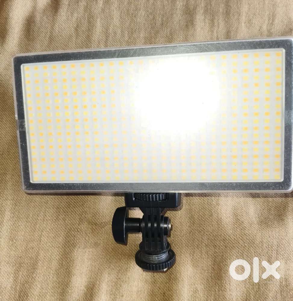 LED Video Light Multi Scene Lightenin 12000mh battery(welborn company)