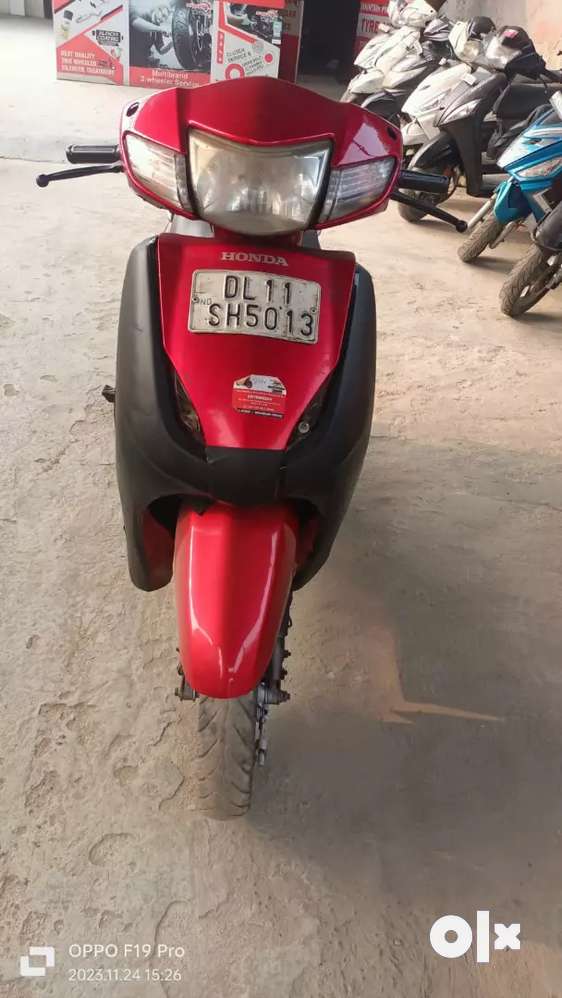 Self start and good condition scooty