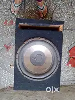 Car woofer gud warking