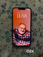 I phone 13 128 gb mint condition