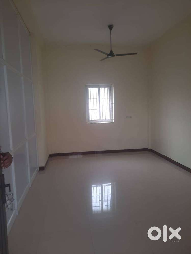 Office space for Rent near Kovaipudur pirivu signal