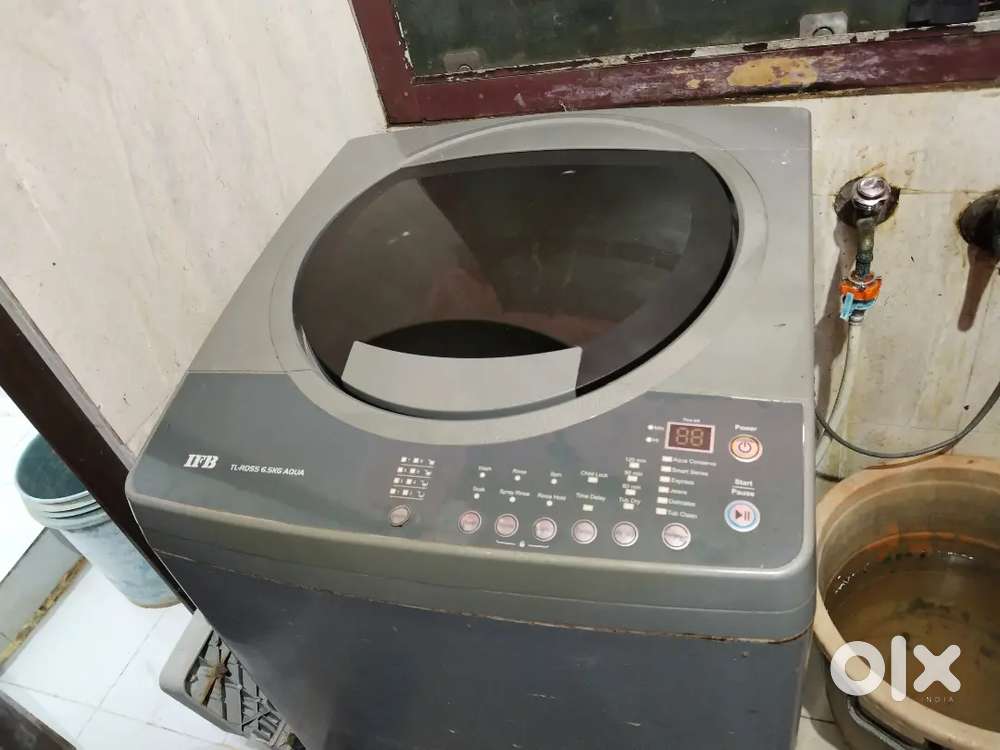 IFB washing machine Top load 6 year allready using7