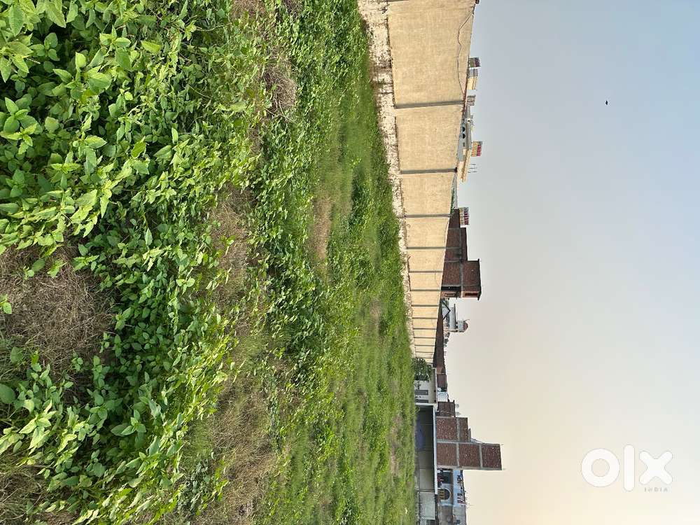Plot for sale in dubagga