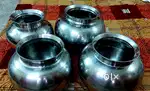 Kitchen utensils  heavy duty big sizev Steel pot's
