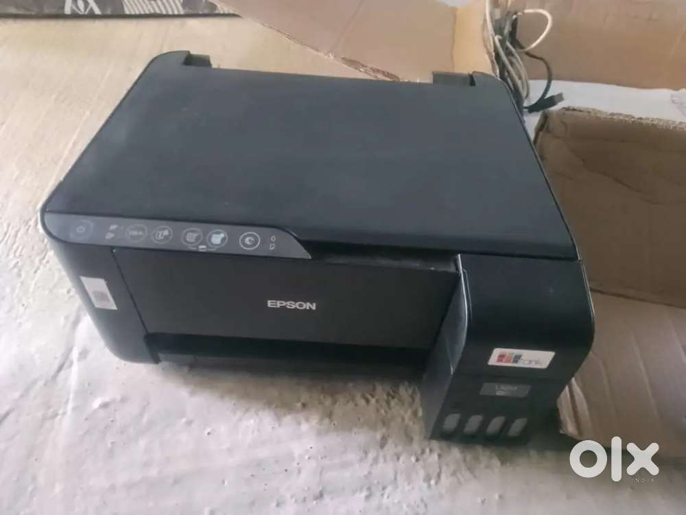 Epson printer for sell urgent only 4000