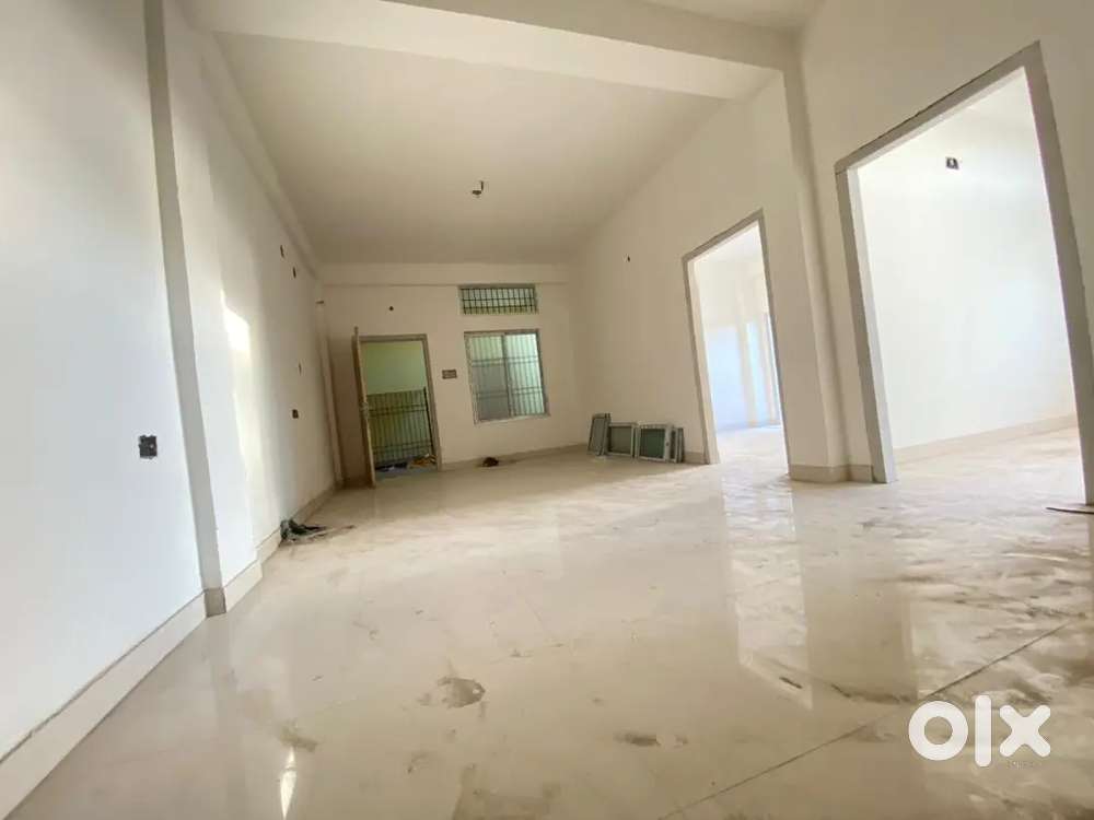 At Shine Heaven 4bhk penthouse with terrace ready to sale