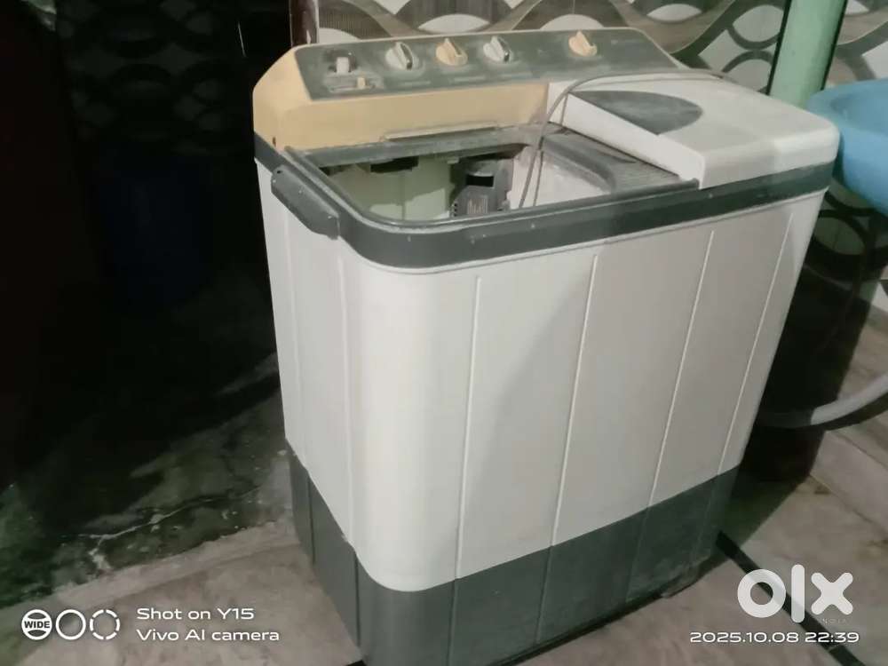 Want a semi automatic  washing Machine in a well working condition
