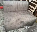 2 seater sofa ₹6,500
