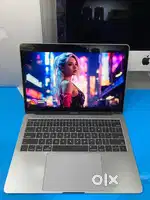 Macbook pro 13”