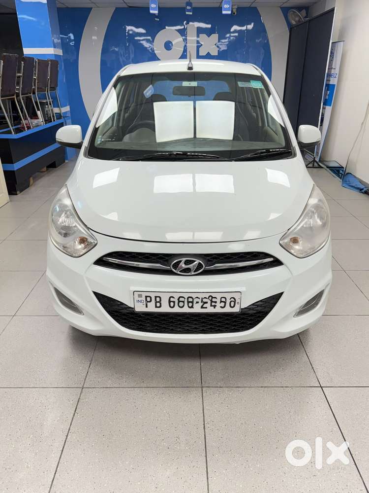 Hyundai i10 Sportz 1.2 KAPPA2 O, 2012, Petrol