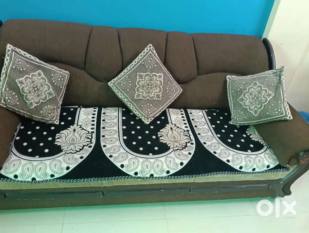 sofa set selling