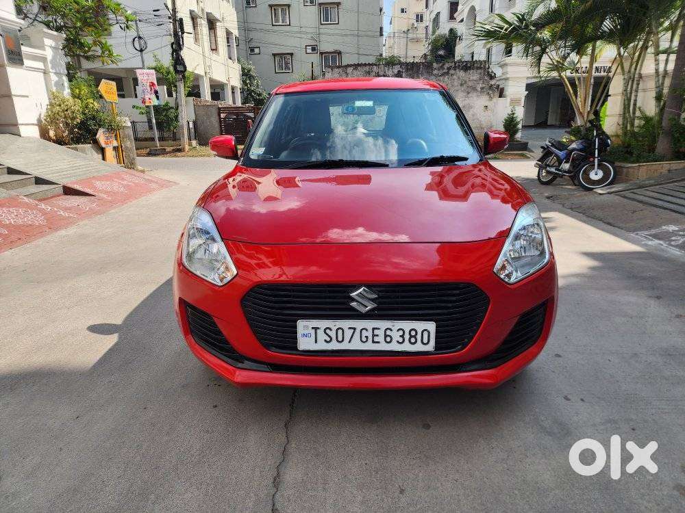 Maruti Suzuki Swift VXi + Manual, 2018, Petrol