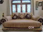 9 seater leatherette sofa of biege colour