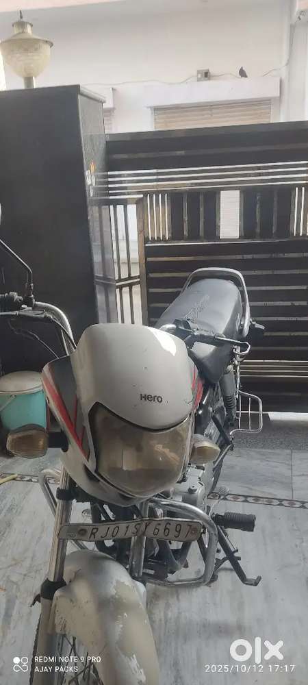 Hero Hf deluxe In well conditions