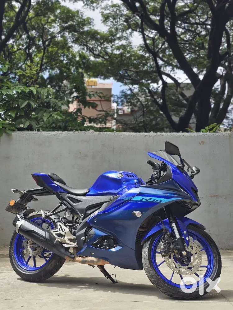 YAMAHA YZF R15 V4