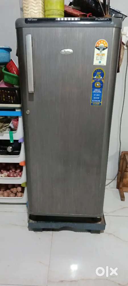 Whirlpool refrigerator