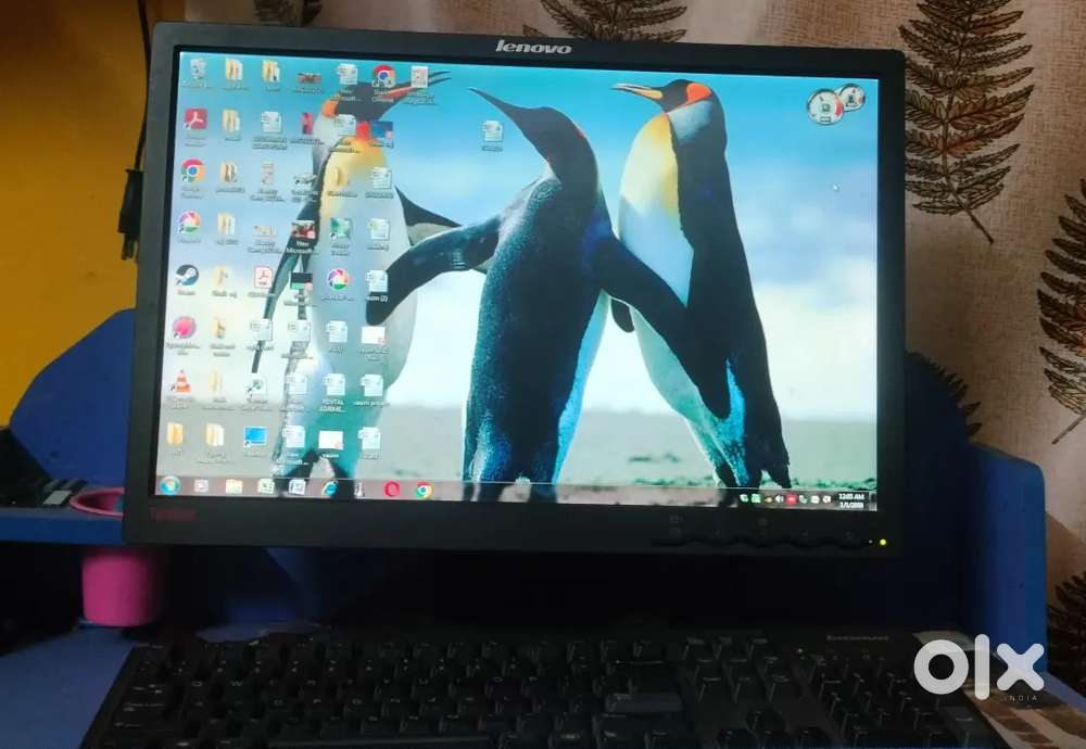 Lenovo desktop very good condition 2GB RAM