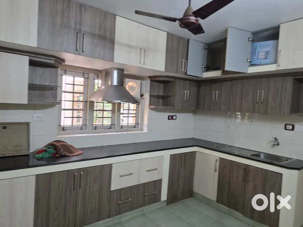 3 bhk furnished villa near thondayad 'cyber park