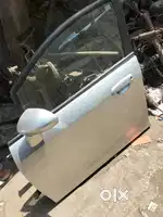 All cars door diccy bumper available mahindra honda hyundai maruti