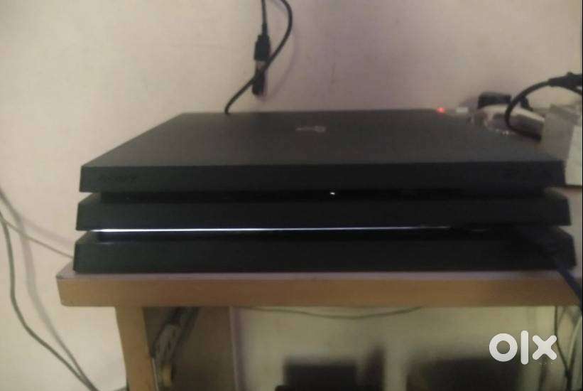 Ps4 Pro 1TB device for sale with 15-Games