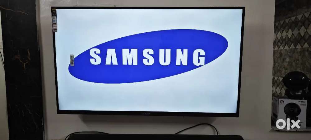 Samsung 43 smart tv running perfect